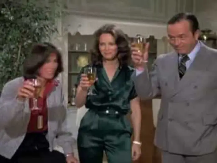 Видео к сериалу Charlie's Angels — Good Morning Angels!