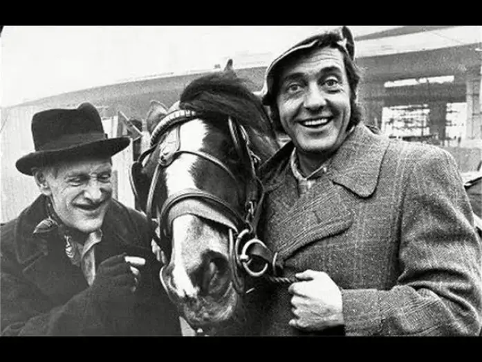 Video for the series Steptoe and Son — Steptoe and son Intro