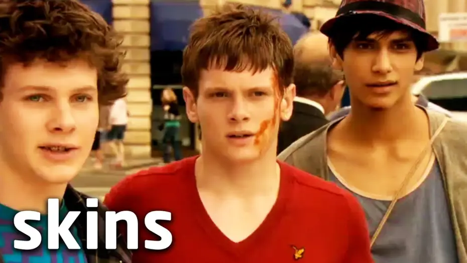Видео к сериалу Skins — The Guys See Effy For The First Time | Skins
