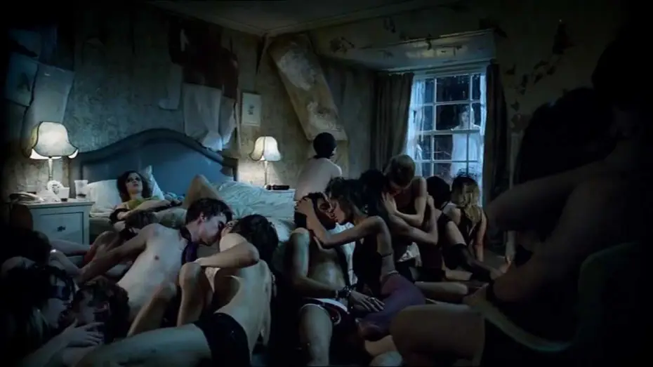 Видео к сериалу Skins — Skins - Series 2 Trailer