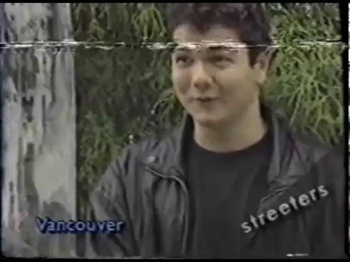 Video for the series Street Cents — CBC's Street Cents - Introducing the Internet (clip)