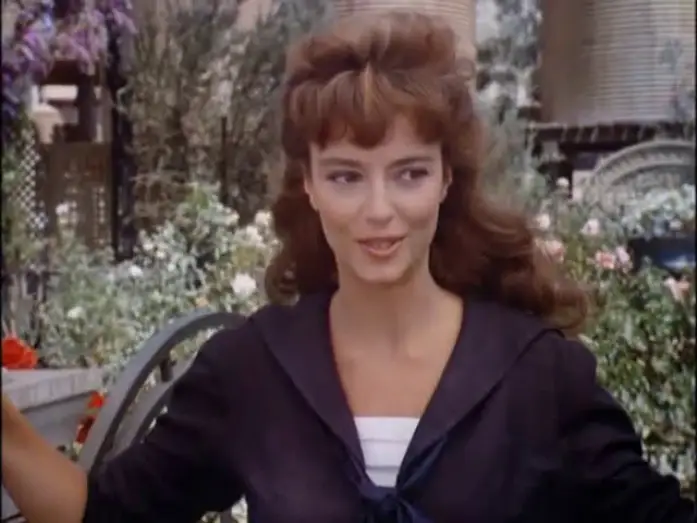 Video for the series The Thorn Birds — Oiseaux se cachent pour mourir Les Intro   Generique