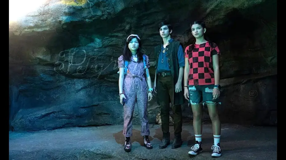 Video for the series Surfside Girls — Tráiler de 'Las chicas del surfside', serie juvenil que Apple TV estrena el  viernes, 19 de agosto