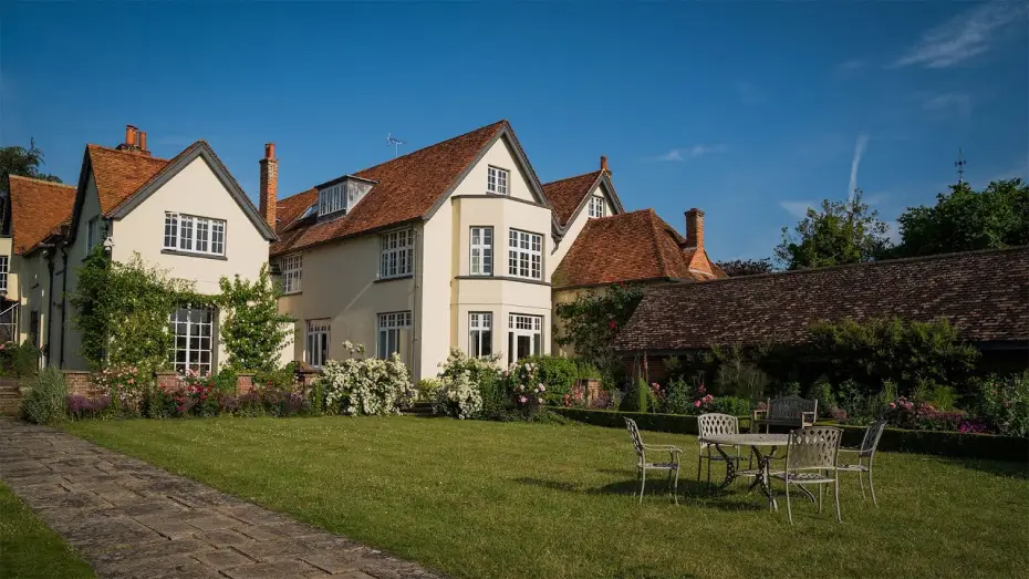 Video for the series The Marlow Murder Club — The Marlow Murder Club: Filming in Marlow