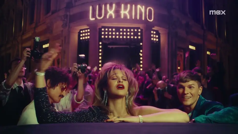 Video for the series X-Rated Queen — Trailer