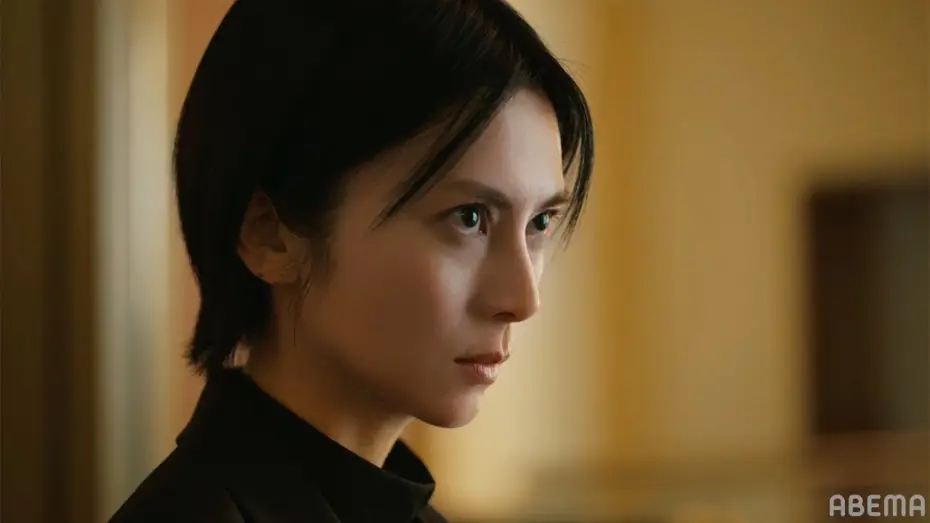 Video for the series Scandal Eve — Shibasaki Kou stars in her first drama in five years as the president of an entertainment agency ...