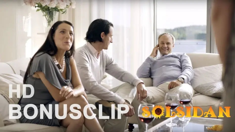 Video for the series Solsidan — Bonusclip: Kleider machen Leute & Feinde...