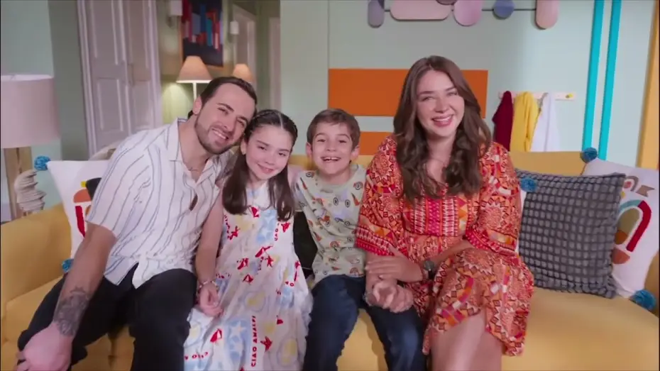 Video for the series Papás por siempre — Papás Por Siempre | Las Estrellas - Official Trailer (2025)