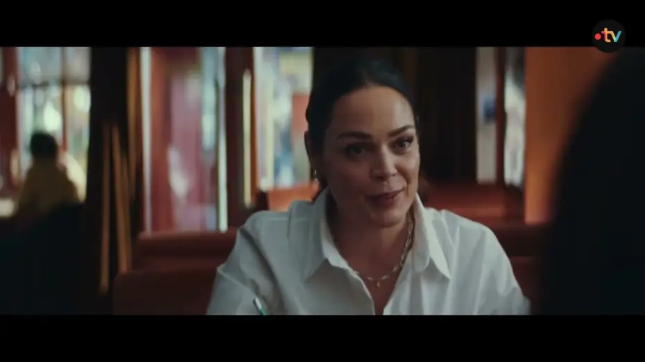 Video for the series Sisters — [Extrait] Série : Sœurs