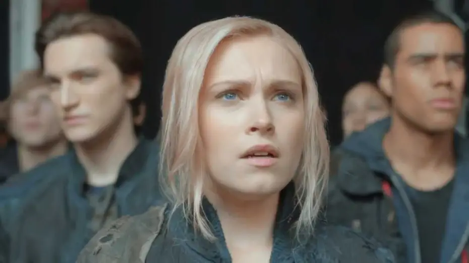 Видео к сериалу The 100 — Los 100 Syfy España