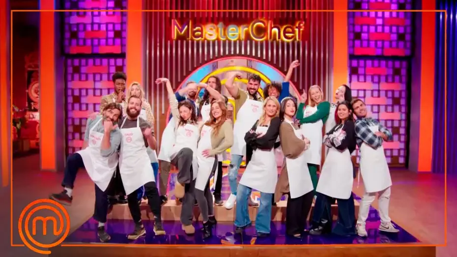 Video for the series MasterChef — Conoce a los aspirantes de MasterChef 12: ¡Los 16 concursantes! | MasterChef 12