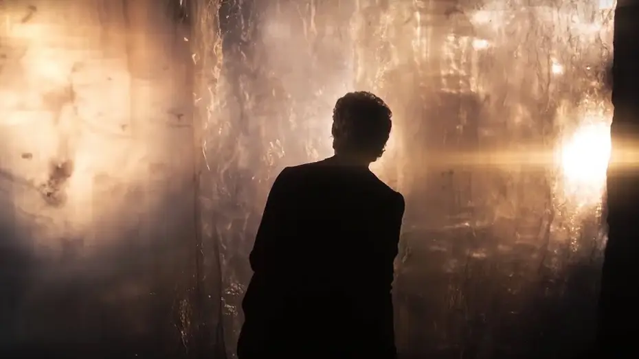 Видео к сериалу Doctor Who — Breaking The Wall | Heaven Sent