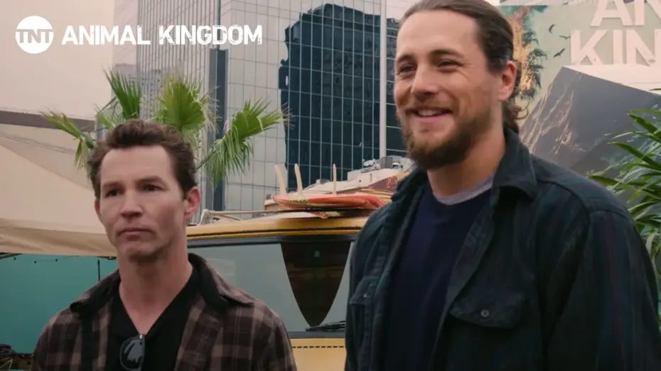 Видео к сериалу Animal Kingdom — Animal Kingdom: The Cody Men Answer Fan Questions at SXSW | TNT