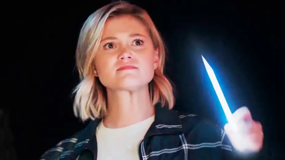 Видео к сериалу Marvel's Cloak & Dagger — Плащ и Кинжал (2 сезон) — Русский трейлер (2019)