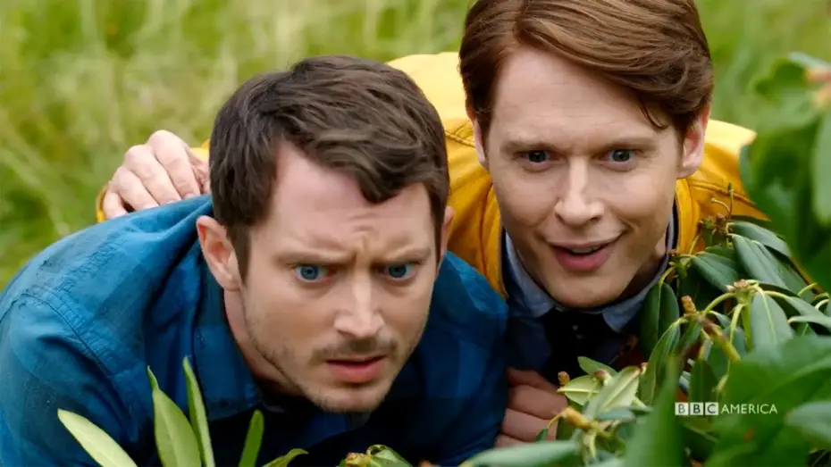 Видео к сериалу Dirk Gently's Holistic Detective Agency — Dirk Gently's Holistic Detective Agency - COMIC-CON SNEAK PEEK - Oct 22 on BBC America