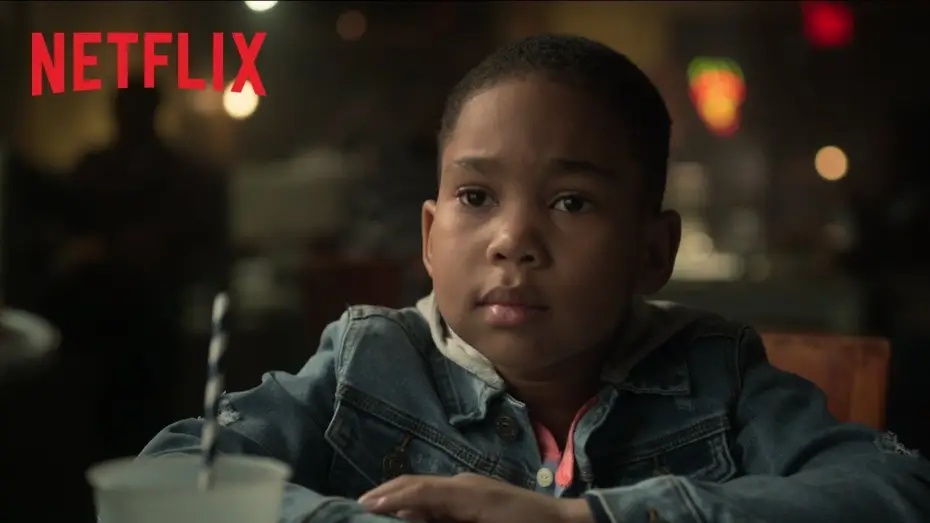 Video for the series Raising Dion — Comment élever un super-héros - Bande Annonce VF