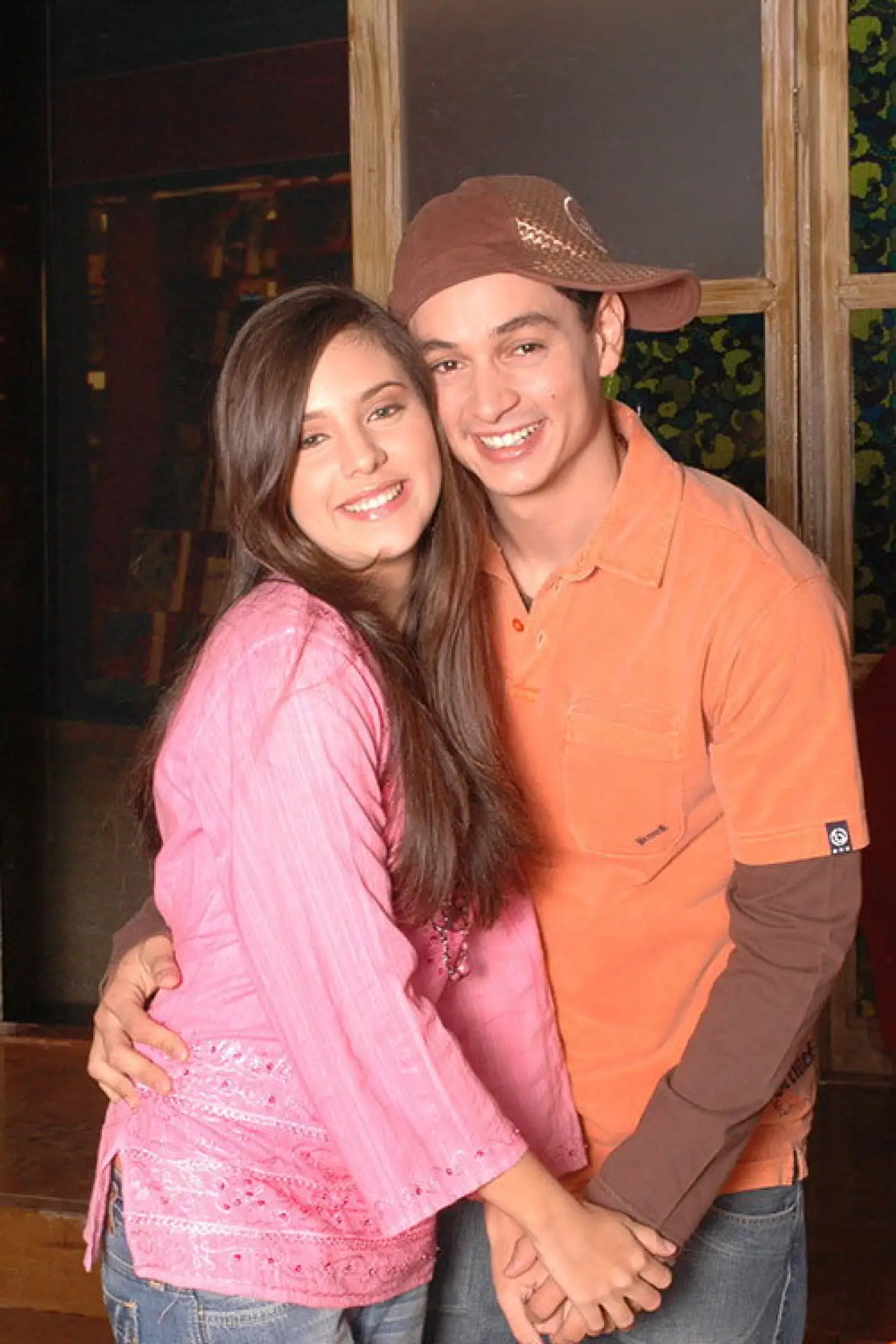 Series poster "Somos tú y yo"