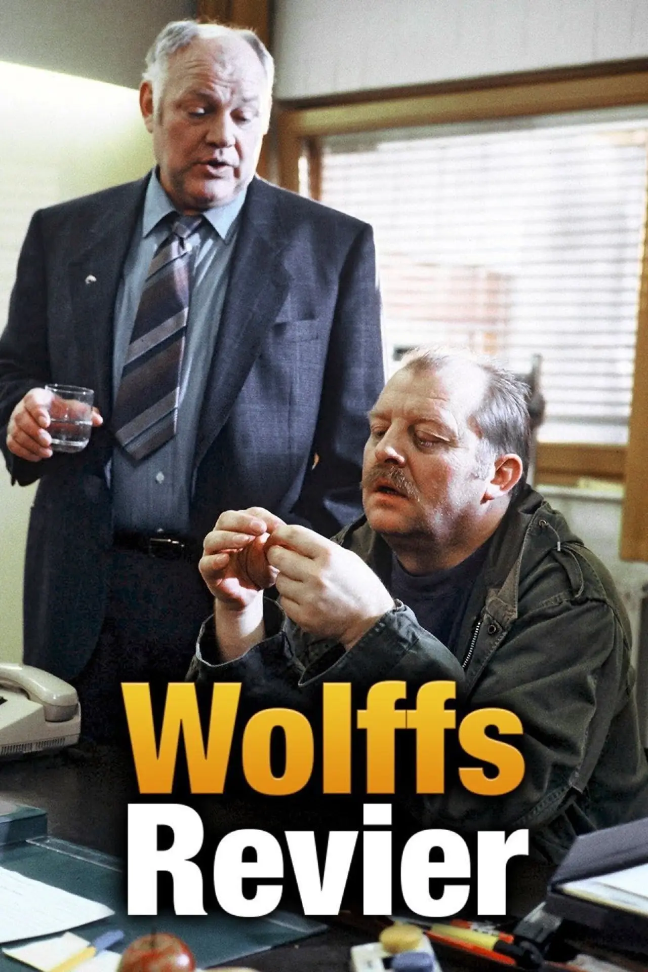 Постер к сериалу "Wolffs Revier"