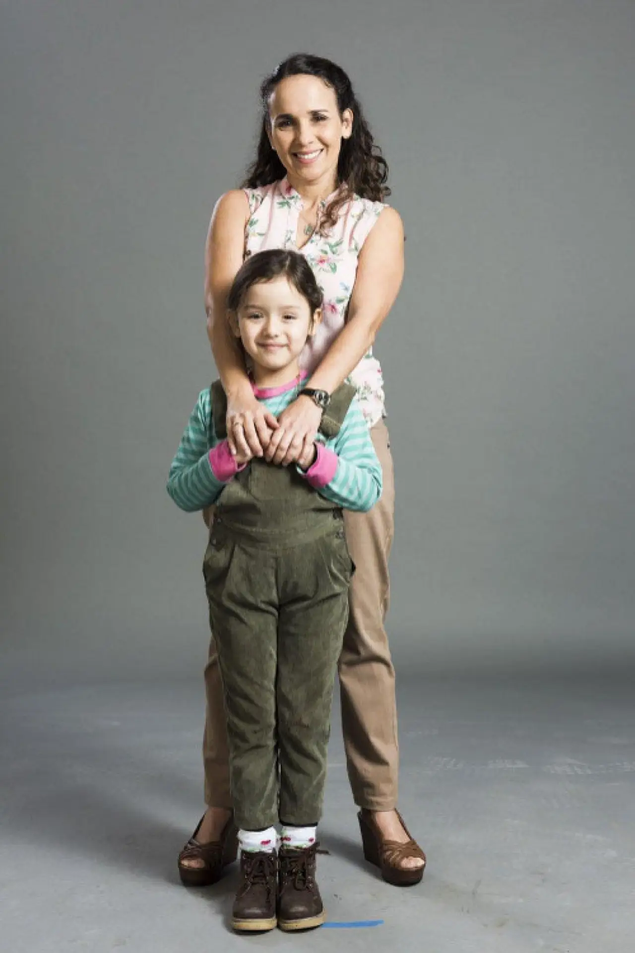 Series poster "Mi Esperanza"