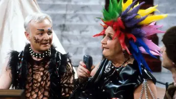 Backdrop к сериалу "Are You Being Served?" #1451989