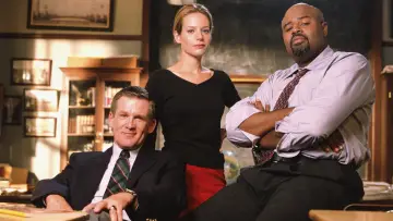 Backdrop к сериалу "Boston Public" #1354308