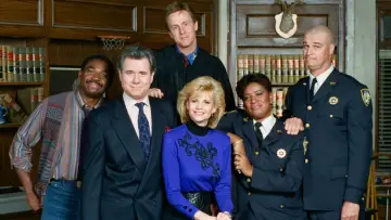 Backdrop к сериалу "Night Court" #1322499
