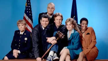 Backdrop к сериалу "Night Court" #1322503