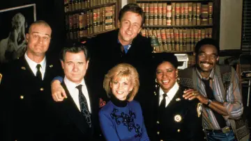 Backdrop к сериалу "Night Court" #1322505