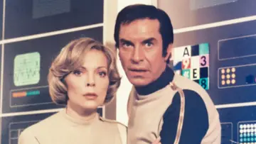 Backdrop к сериалу "Space: 1999" #1377642