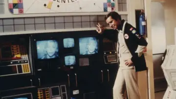 Backdrop к сериалу "Space: 1999" #1377666