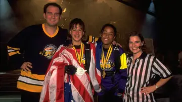 Backdrop for the TV series "Nickelodeon GUTS" #1659644