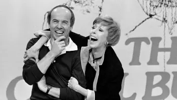 Backdrop for the TV series "The Carol Burnett Show" #1320843