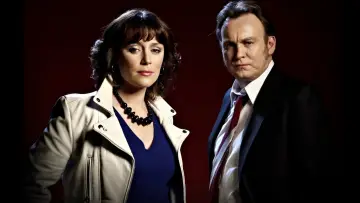 Backdrop for the TV series "Ashes to Ashes" #1596587