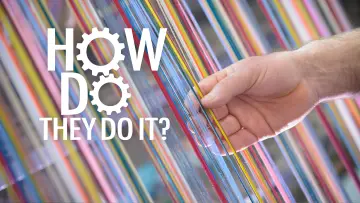 Backdrop к сериалу "How Do They Do It?" #1405525