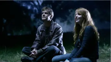 Backdrop к сериалу "Six Feet Under" #1299228