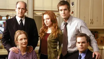 Backdrop к сериалу "Six Feet Under" #1299232