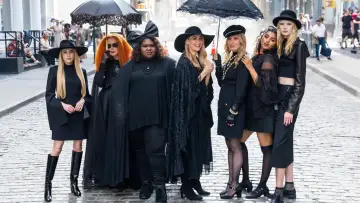 Backdrop for the TV series "American Horror Story" #1247043