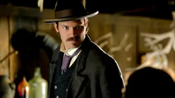 Backdrop к сериалу "Deadwood" #1323386