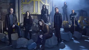 Backdrop к сериалу "Marvel