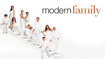 Backdrop к сериалу "Modern Family" #1318212