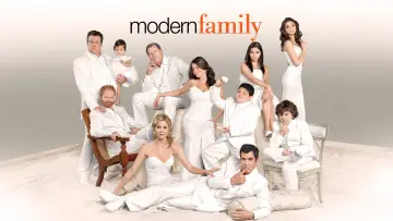 Backdrop к сериалу "Modern Family" #1318213