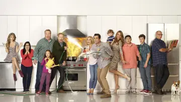 Backdrop к сериалу "Modern Family" #1318232