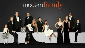 Backdrop к сериалу "Modern Family" #1318264
