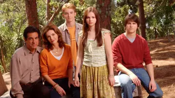 Backdrop for the TV series "Joan of Arcadia" #1377980