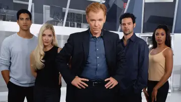 Backdrop к сериалу "CSI: Miami" #1251301