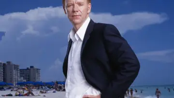 Backdrop к сериалу "CSI: Miami" #1251307