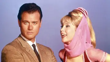 Backdrop к сериалу "I Dream of Jeannie" #1324190