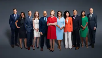 Backdrop for the TV series "PBS News Hour" #1224574