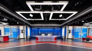 Backdrop for the TV series "PBS News Hour" #1224577