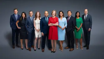 Backdrop for the TV series "PBS News Hour" #1224587